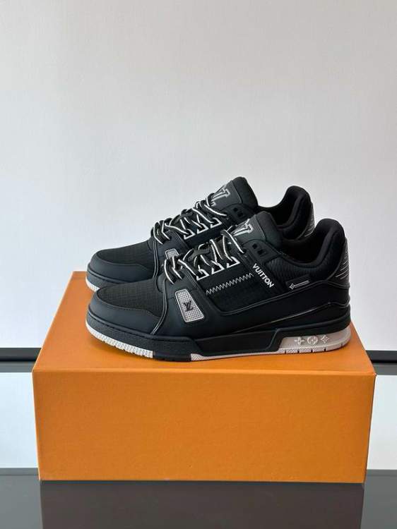 Picture of Louis Vuitton Shoes _SKULVsz38-45jyh051915857